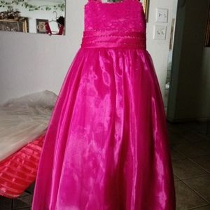 Girls dress